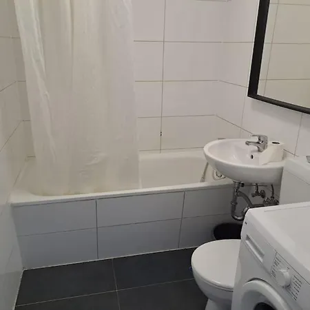 Uk391 Monteurwohnung In Suhl アパート ズール